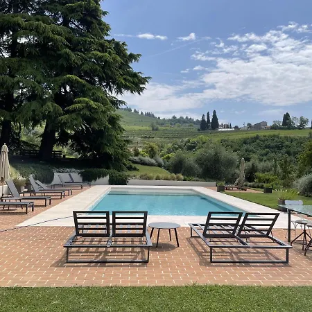 Torre Di Terzolan With Pool, Jacuzzi And Golf Putt