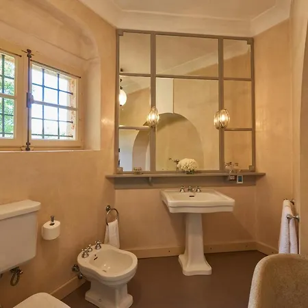 Torre Di Terzolan With Pool, Jacuzzi And Golf Putt 别墅 维罗纳