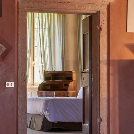Torre Di Terzolan With Pool, Jacuzzi And Golf Putt * Verona