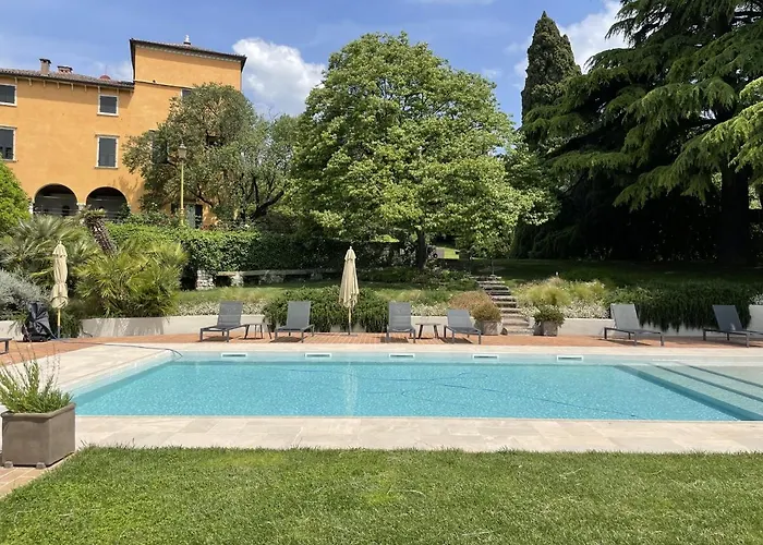 Torre Di Terzolan With Pool, Jacuzzi And Golf Putt *
