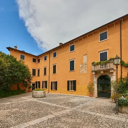 Torre Di Terzolan With Pool, Jacuzzi And Golf Putt *